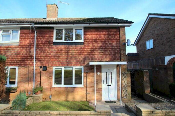 2 Bedroom Terraced House To Rent In Plantation Walk, Gadebridge, Hemel Hempstead, HP1