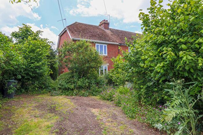 3 Bedroom Semi-Detached House For Sale In Bekesbourne, CT4