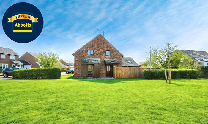 1 Bedroom House To Rent In Bouchers Mead, Springfield -, CM1