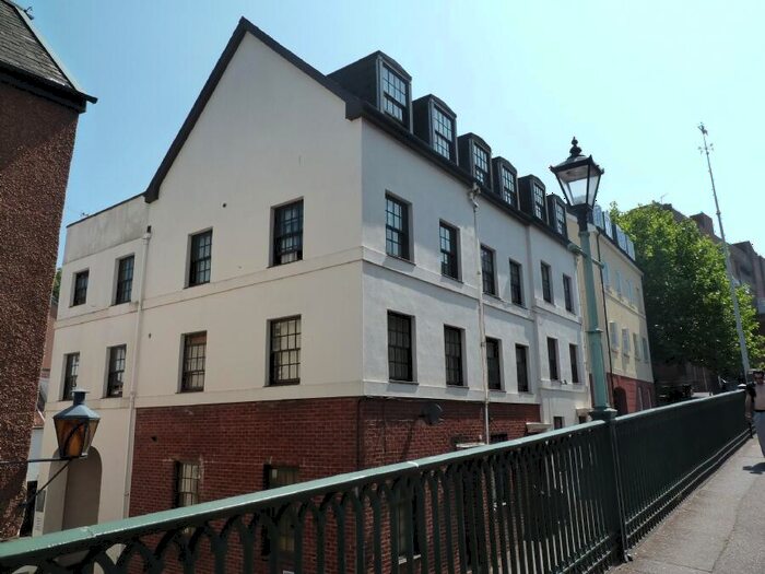 1 Bedroom Maisonette To Rent In City Centre, EX4