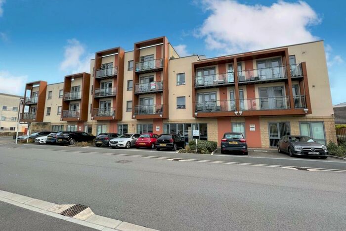 2 Bedroom Apartment To Rent In Newfoundland Way, Portishead, Bristol, BS20