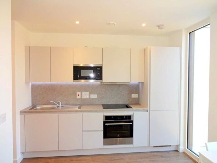 1 Bedroom Flat To Rent In Hartley Apartments, College Road, Harrow, Greater London, HA1