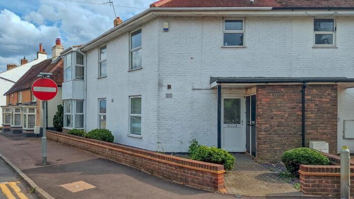 2 Bedroom Maisonette To Rent In Leighton Road, Toddington, LU5