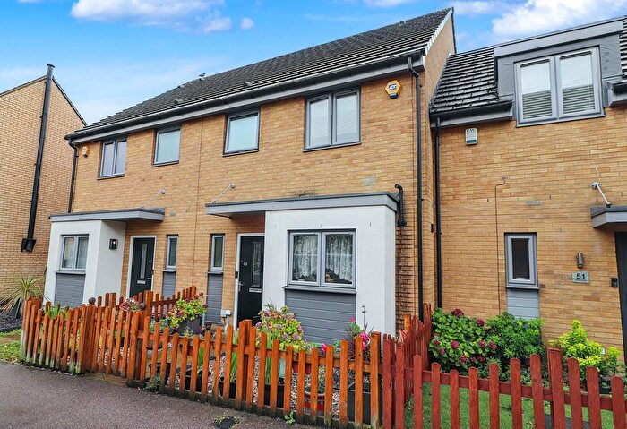 3 Bedroom Terraced House For Sale In Admiral Drive, Stevenage, Hertfordshire, SG1