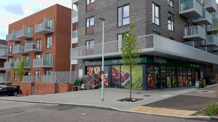 1 Bedroom Apartment To Rent In Mainstay Court, Dalgin Place, Milton Keynes, Buckinghamshire, MK9