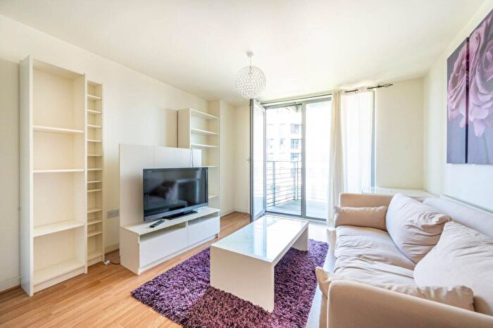 1 Bedroom Flat To Rent In Stratford, Stratford, London, E15