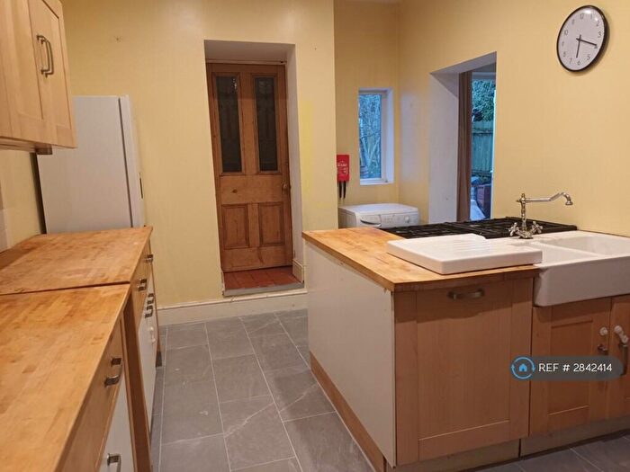 4 Bedroom Semi Detached House To Rent In Parkhill Avenue, Manchester, M8