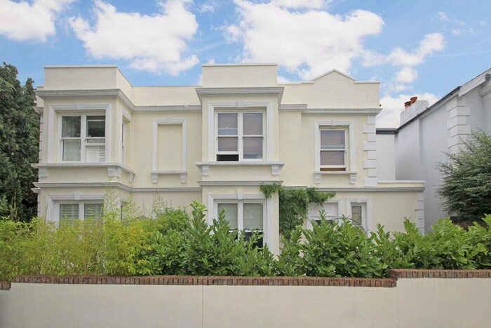 1 Bedroom Flat To Rent In Belmont Road, Twickenham, TW2