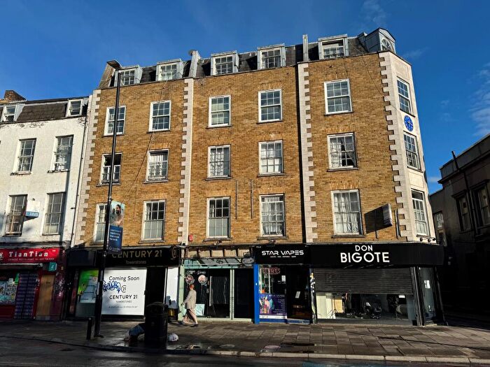 1 Bedroom Flat For Sale In Flat, A Hayfield Passage, London, E1