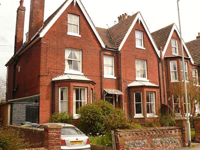 1 Bedroom Flat To Rent In Ethelbert Road, Canterbury, CT1