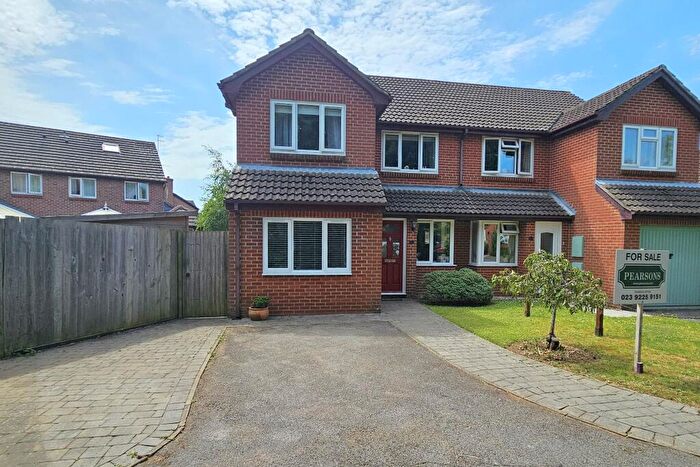 4 Bedroom Semi-Detached House For Sale In The Smithy, Denmead, PO7