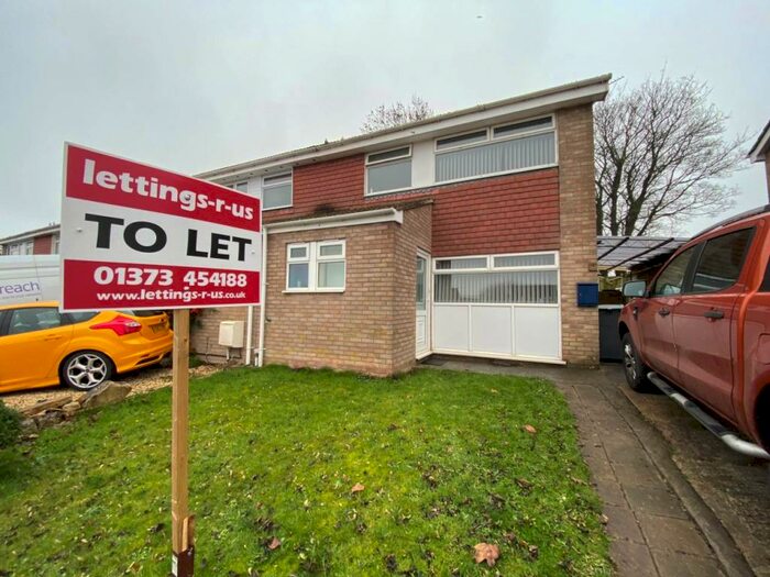 3 Bedroom House To Rent In Leighton Park Road, Westbury, Wiltshire, BA13