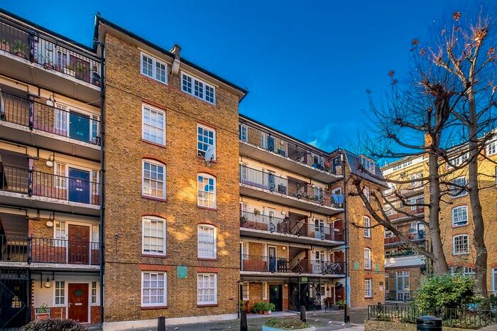 2 Bedroom Flat To Rent In Redman Buildings, Portpool Lane, London, EC1N