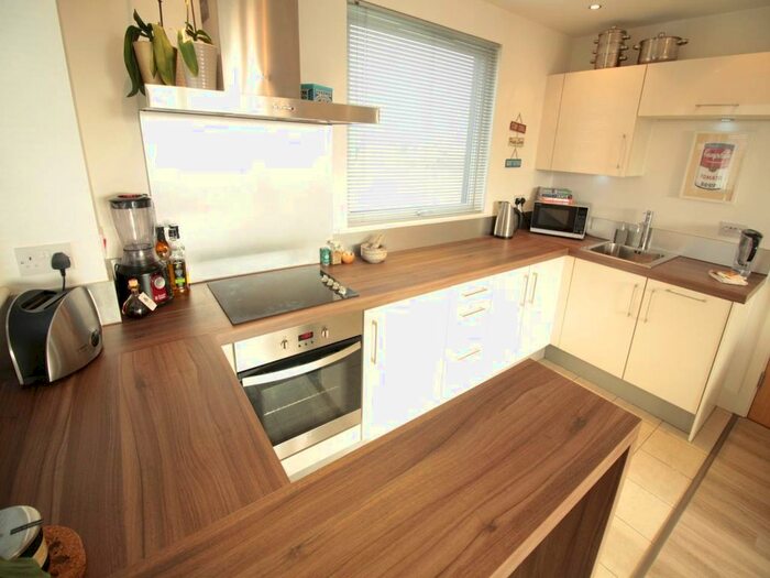 1 Bedroom Flat To Rent In Llanarth Court, Usk Way, Newport, NP20