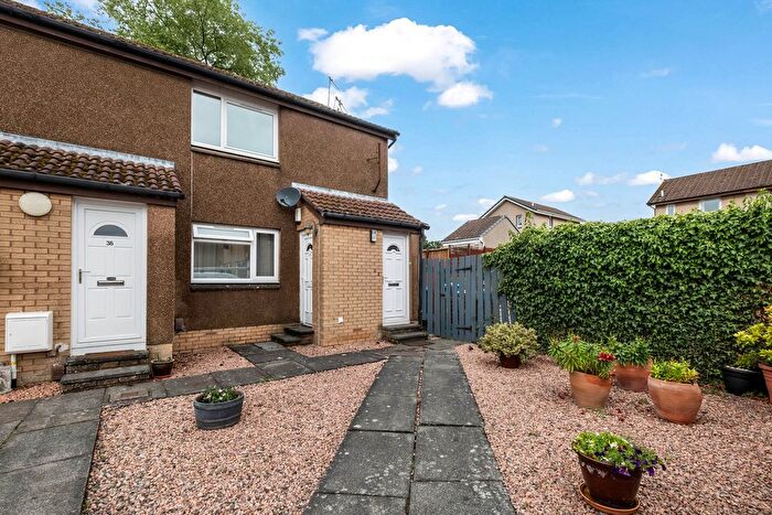 1 Bedroom Flat For Sale In Chirnside Place, Dundee, DD4