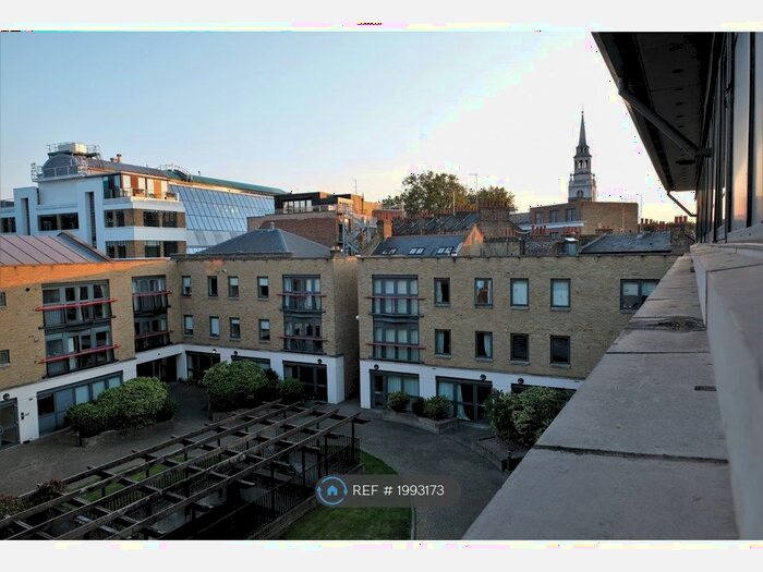 2 Bedroom Flat To Rent In St John Street, London, EC1V
