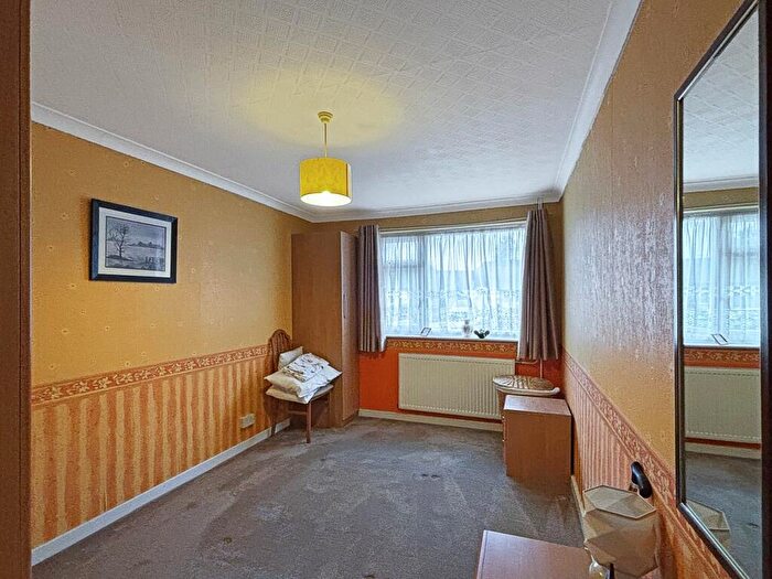 2 Bedroom Semi-Detached Bungalow For Sale In Leys Road, Wivenhoe, Colchester, CO7