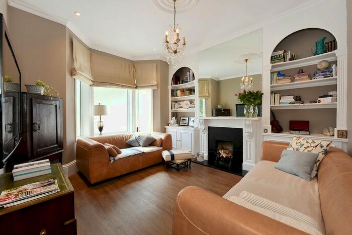 5 Bedroom Property To Rent In Prothero Road, Fulham, SW6