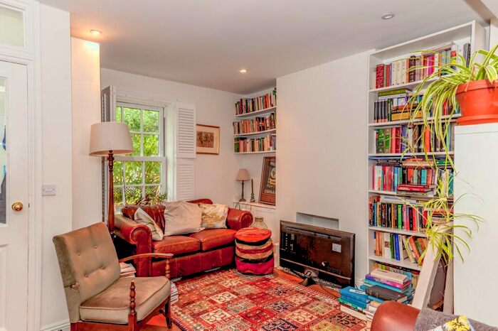 3 Bedroom End Of Terrace House To Rent In Stockmore Street, Oxford, OX4