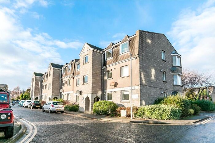 2 Bedroom Flat To Rent In Caroline Apartments, Forbes Street, Aberdeen, AB25