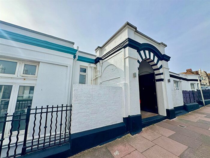 3 Bedroom Maisonette To Rent In Channel View West, Bexhill-On-Sea, TN40