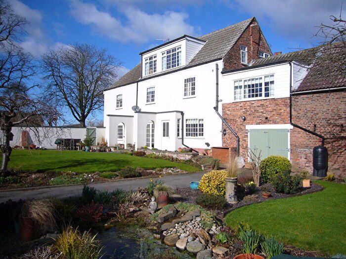 5 Bedroom Semi-Detached House For Sale In High Street, Airmyn, DN14