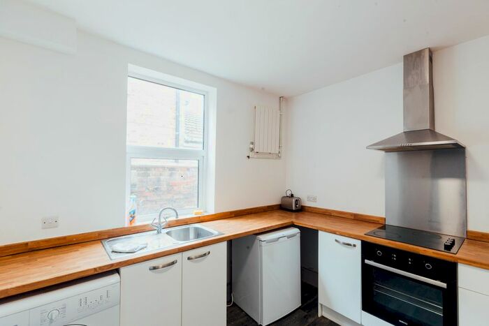 5 Bedroom Terraced House To Rent In Monks Road, Lincoln LN2