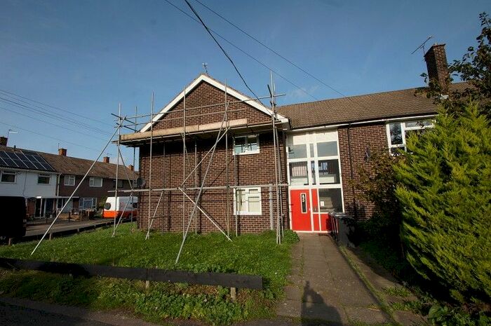 1 Bedroom Flat To Rent In Stoke Gardens, Ellesmere Port, Cheshire., CH65
