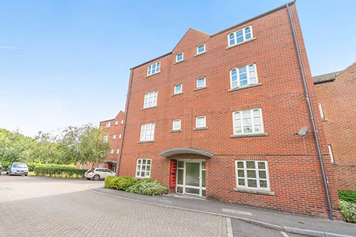 1 Bedroom Flat For Sale In Massingham Park, Taunton, TA2