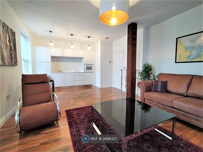 1 Bedroom Flat To Rent In The Boathouse, Hull, HU1