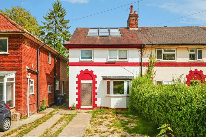 2 Bedroom End Of Terrace House For Sale In Gipsy Lane, Headington, Oxford, OX3