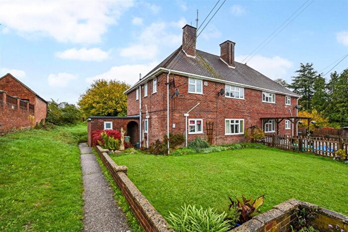 2 Bedroom Flat For Sale In Greensey, Ragged Appleshaw, Andover, SP11