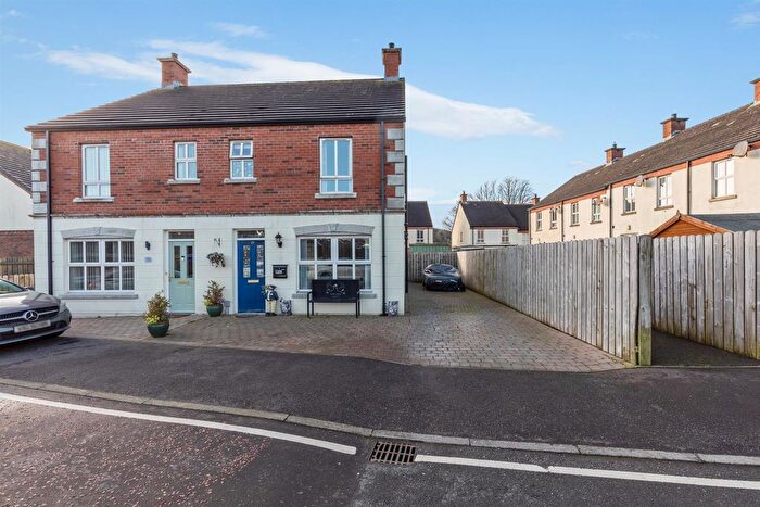 3 Bedroom Semi Detached House For Sale In Riverview Heights, Ballynahinch, BT24