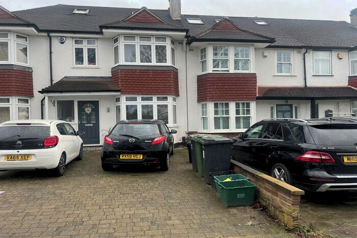 4 Bedroom House To Rent In Tylney Road, BR1