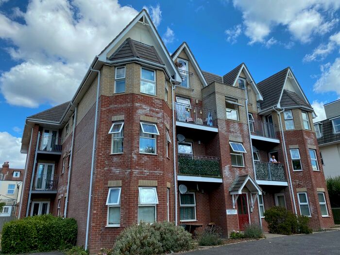 2 Bedroom Flat To Rent In Florence Road, Boscombe, Bournemouth, BH5