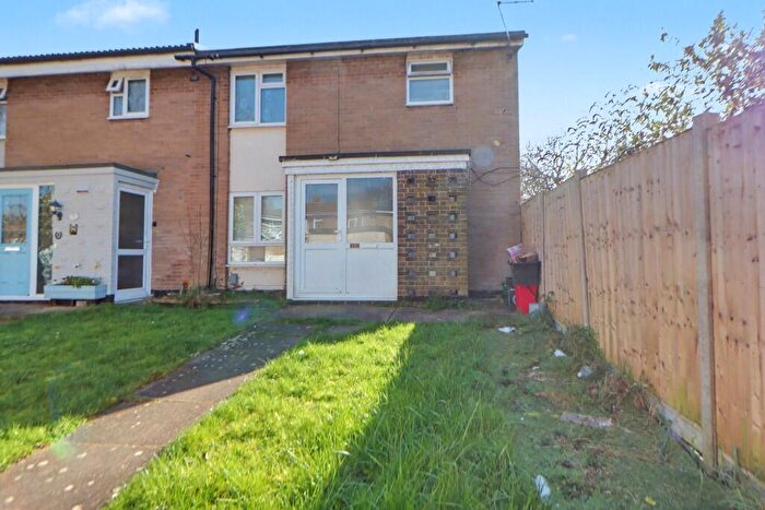 3 Bedroom End Of Terrace House For Sale In Shephall View, Stevenage, Hertfordshire, SG1