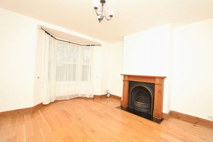 3 Bedroom Terraced House To Rent In Park Road, Keynsham, Bristol, BS31
