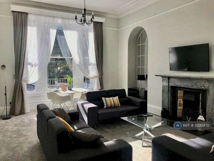 2 Bedroom Flat To Rent In Ground Floor, Aberdeen, AB10