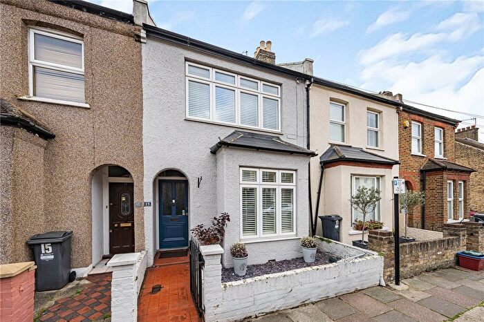 3 Bedroom Terraced House For Sale In Loring Road, Isleworth, TW7