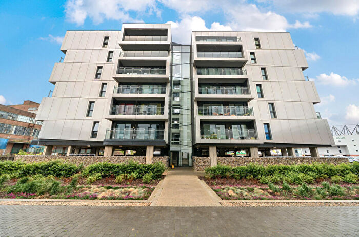 2 Bedroom Apartment For Sale In Geoffrey Watling Way, Norwich, Norfolk, NR1
