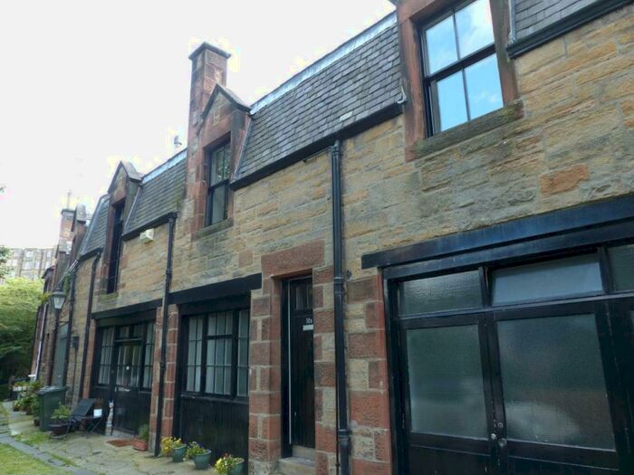 2 Bedroom Flat To Rent In Belford Mews, Edinburgh, EH4