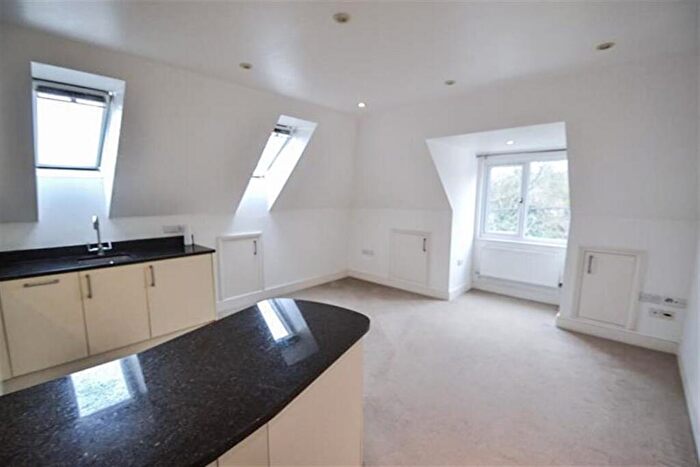 2 Bedroom Flat To Rent In Strathclyde Place, London Road, Pulborough, West Sussex, RH20