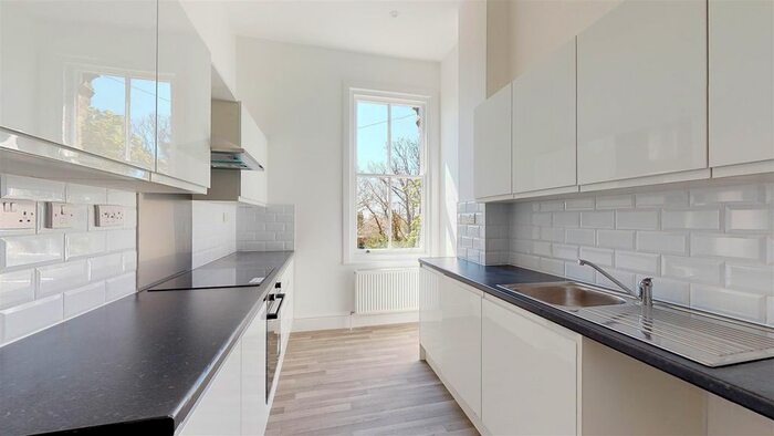 2 Bedroom Flat To Rent In Clarendon Road, Margate, CT9