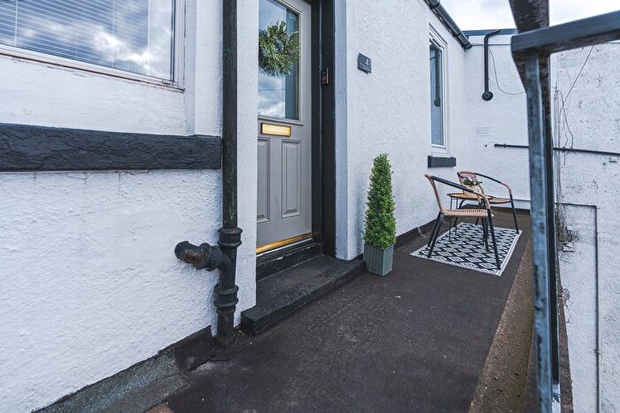 2 Bedroom Flat For Sale In David Street, Lochgelly, KY5