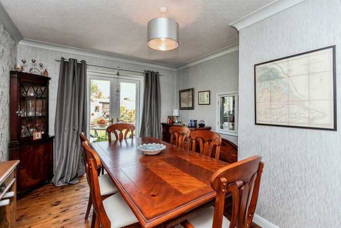 4 Bedroom Detached House For Sale In Vicar Lane, Eastrington, Goole, DN14