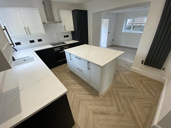 4 Bedroom Detached House For Sale In Walters Road, Llansamlet, Swansea, City And County Of Swansea., SA7