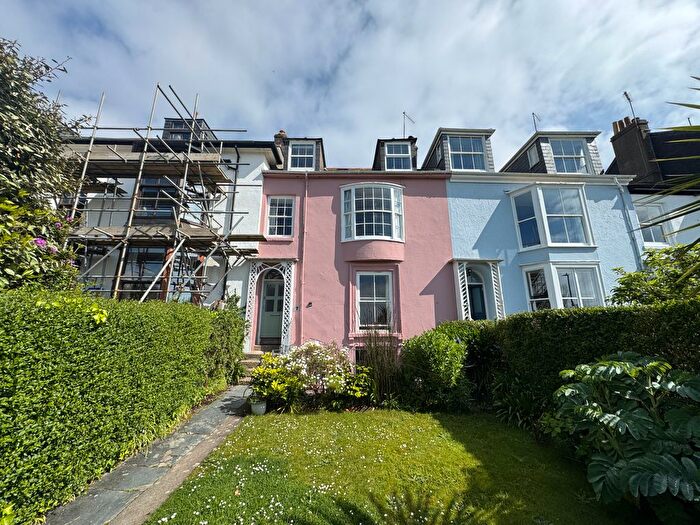 2 Bedroom Maisonette To Rent In Regent Terrace, Penzance, TR18