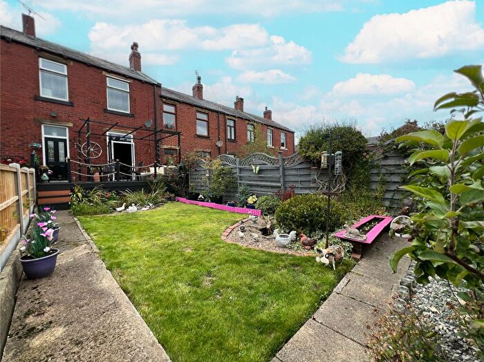 2 Bedroom Terraced House For Sale In Woodbine Terrace, Clayton West, HD8