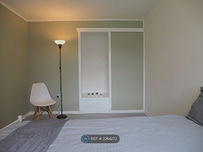 2 Bedroom Terraced House To Rent In Eugene Gardens, Nottingham, NG2