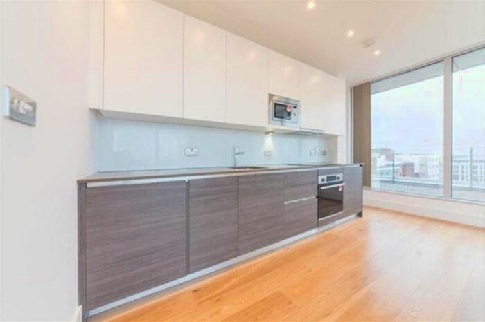 1 Bedroom Flat To Rent In Staines Road, Hounslow, TW3